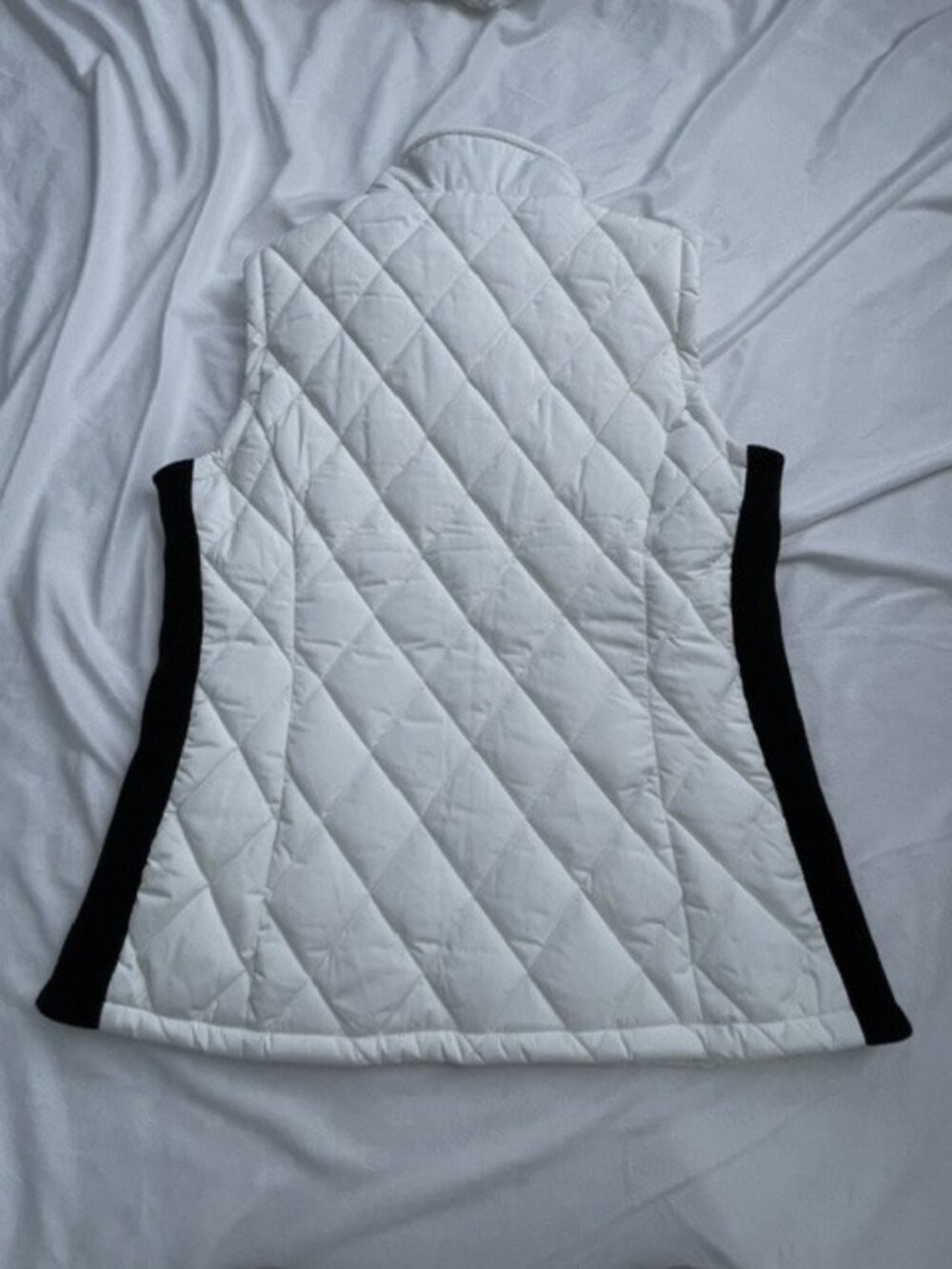 Calvin Klein Women's Quilted White Vest with Black Trim, White Black,  Size L - Picture 2 of 8